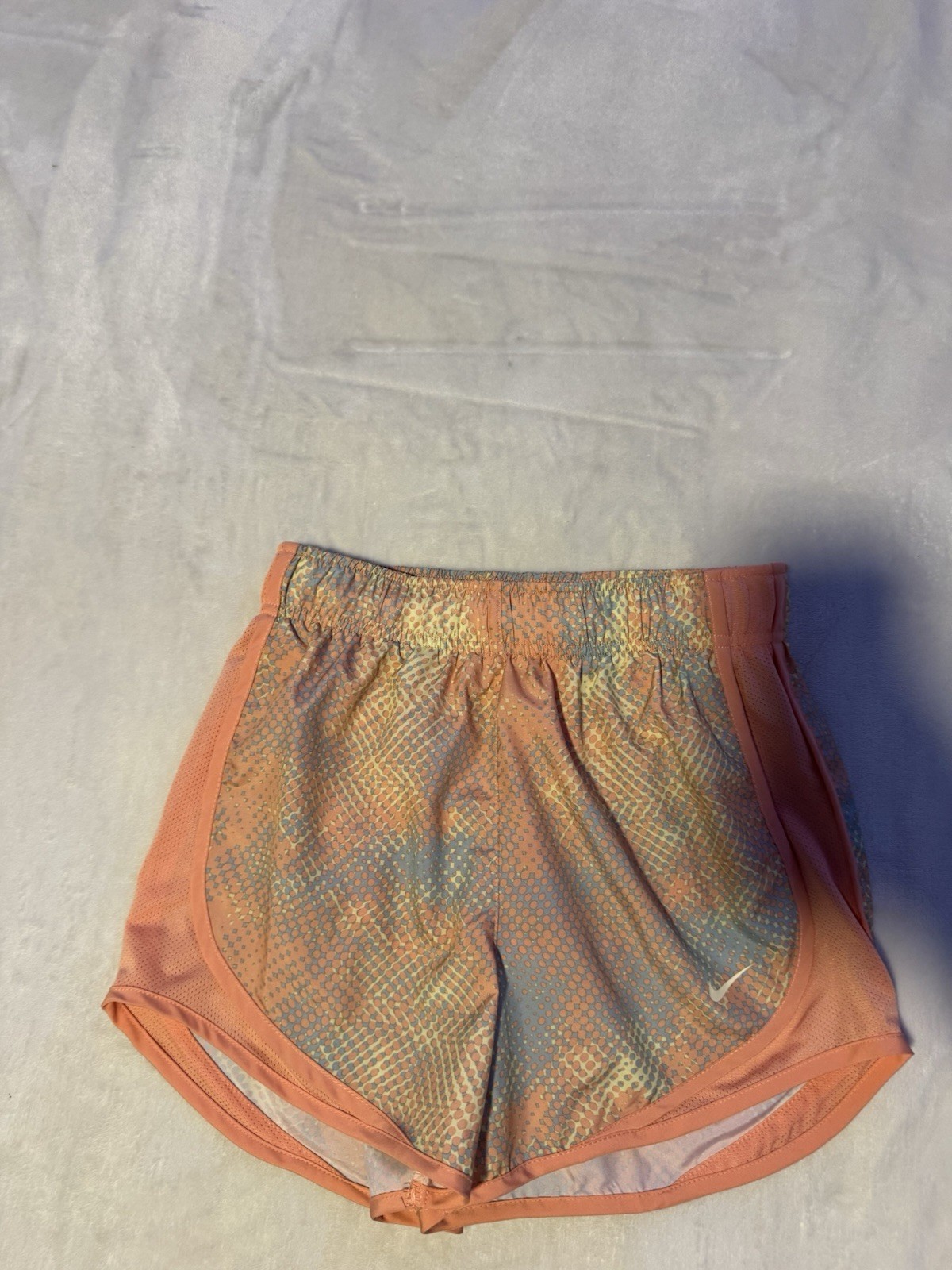 NWT Women’s Nike Multicolor Training/Running Size XS Shorts W/ Liner 