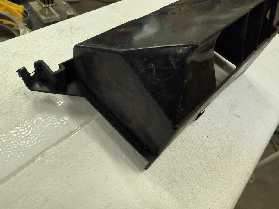 1966 1967 Ford Fairlane Mercury Comet Heater Vent Deflector C6OA-18C306-F - Image 3 of 4