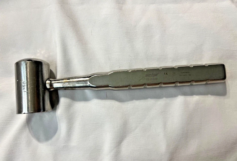 Mazo de pinza de radio distal Stryker 43-09830 VariAx 2 / 250 gramos Foto 2 de 4