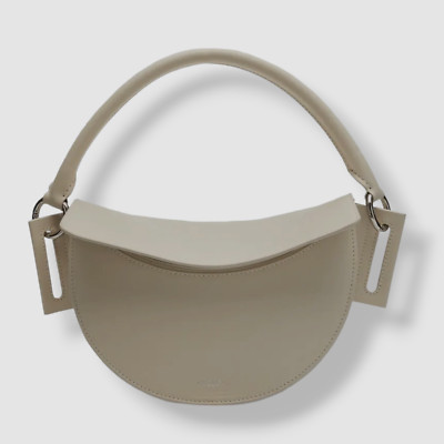 $695 Yuzefi Women's Ivory Solid Calf Leather Dip Shoulder Bag