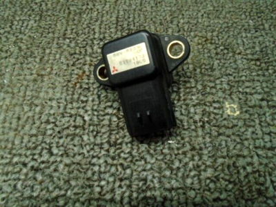 #ad #ad USED PRESSURE SENSOR 68V 82380 00 00 YAMAHA 2002 2011 F200 225 HP OUTBOARD PART $149.49