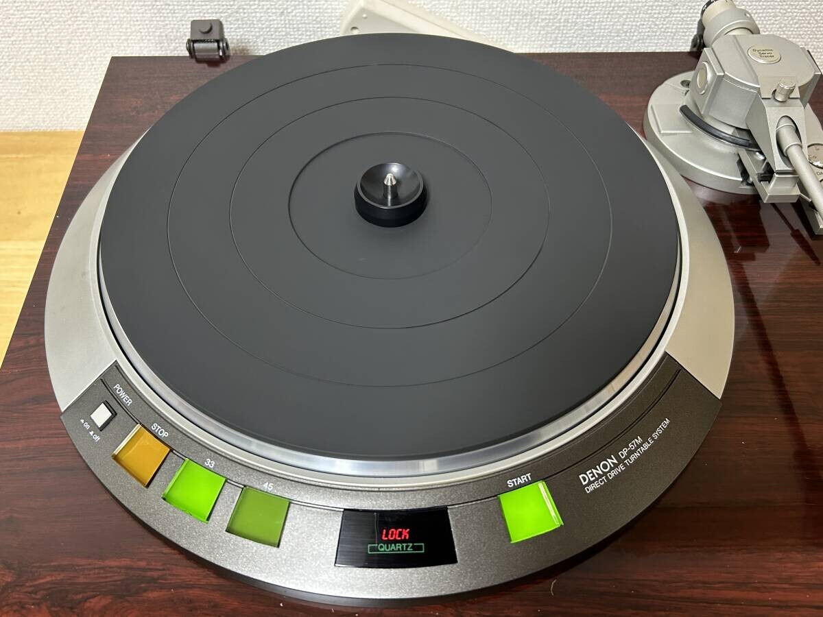 DENON ターンテーブル　DP-57M Denon DP-57M Platine Quartz Pll Direct Drive Hiend Vintage