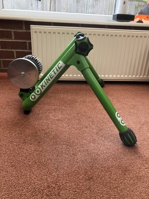 kinetic road machine t2200