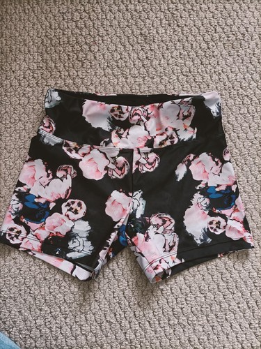 floral bike pants booty shorts - size 