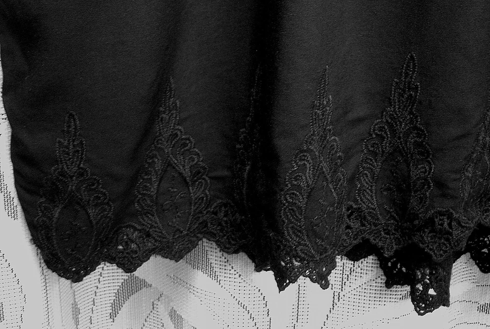 26/28 3 X 2 X LANE BRYANT черный вышитый кружевной подол шорты брюки карманы - Изображение 4 из 4