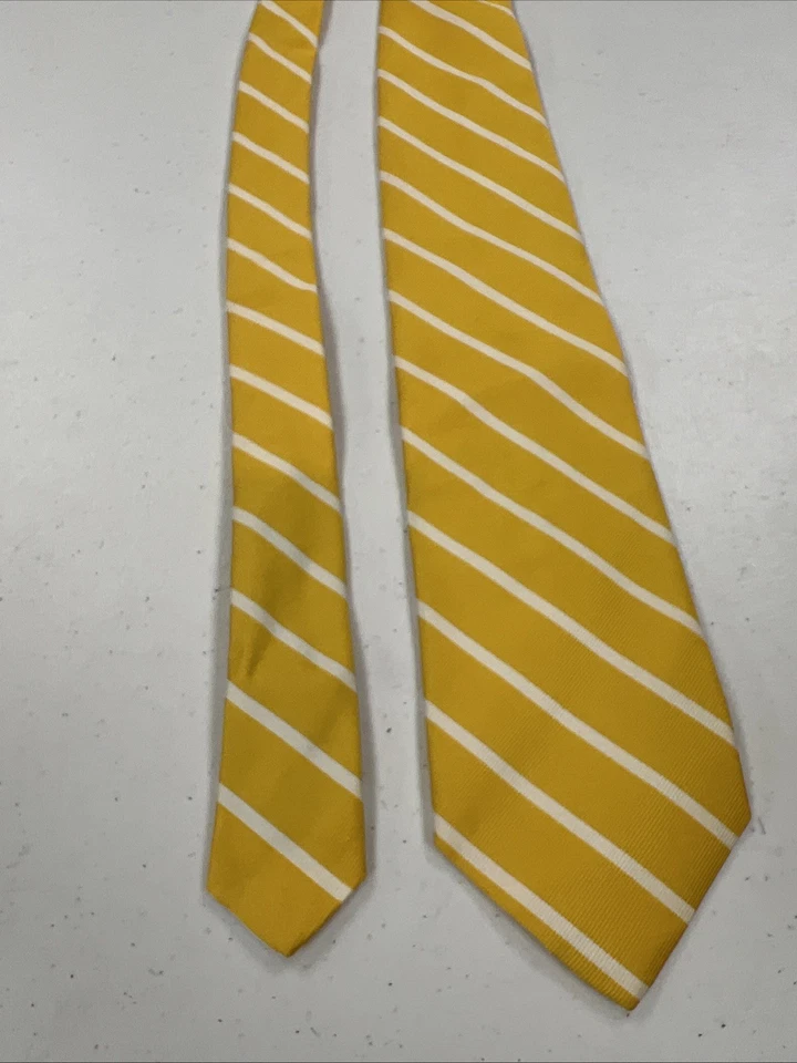 Corbata de cuello de seda a rayas amarillas J Crew para hombre $98 Foto 3 de 4
