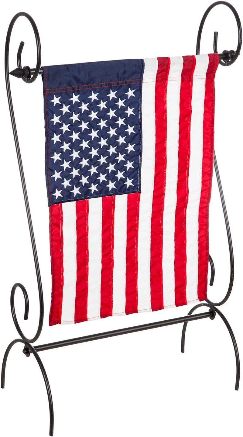 Evergreen Scroll Garden Flag Stand