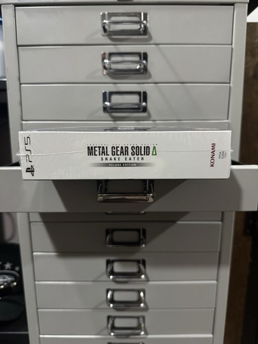 Metal Gear Solid Delta Snake Eater Deluxe Edition Playstation 5 | PS5 | - Picture 3 of 8