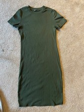 Zara Dark Green Ribbed Short Sleeved Pullover Knee Length Dress
