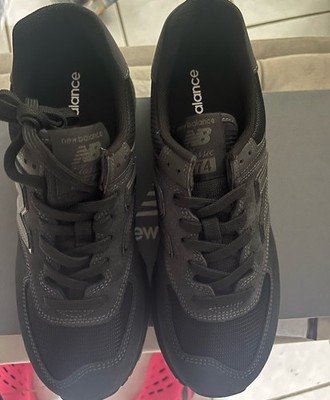 Size 8- New Balance 574 Core Pack - Black