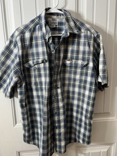 carhartt work shirt large Fair Condition Perfect For Work. Short Sleeve