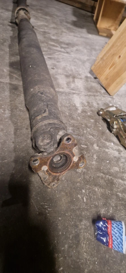 Ford Transit Mk8 2016 Propshaft  twin wheel - Image 3 of 4