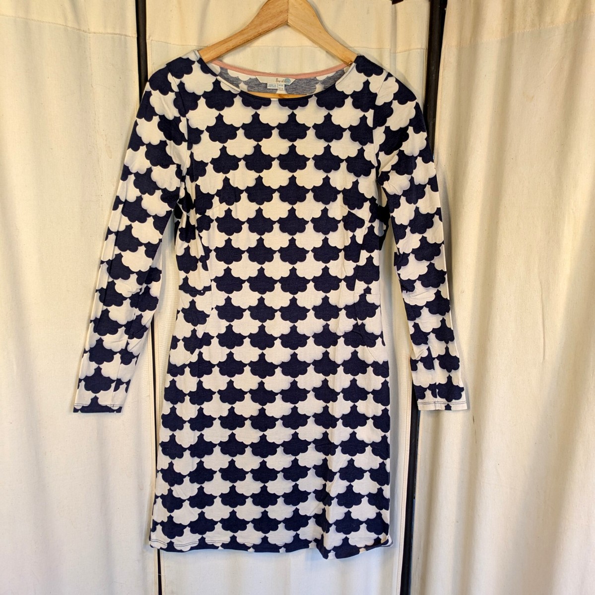 boden t shirt dress Women's Hattie Jersey T-shirt in Black Tilda will be that dress Boden Women's Tilda Jersey T-shirt