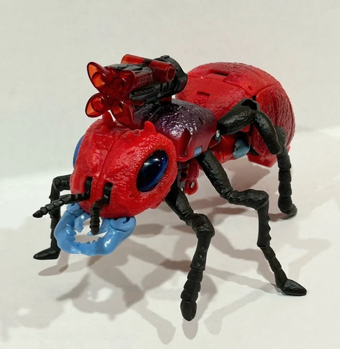 Transformers Generations Legacy Voyager Class PREDACON INFERNO Ant Figure 7”