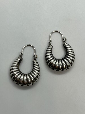 Sterling silver croissant scalloped vintage hoop earrings
