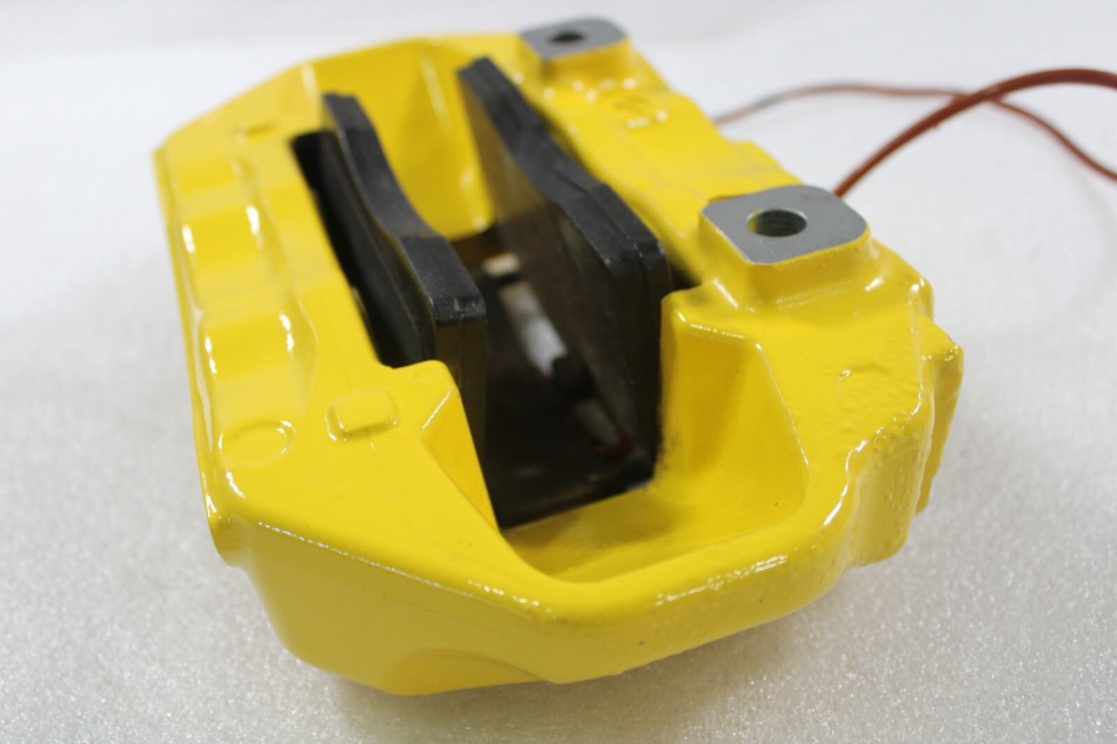 Ferrari California, LH, Left, Rear Brake Caliper, Yellow, Dmg, Used, P/N 246911