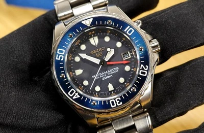 SEIKO 44 mm STINGRAY Scubamaster GMT Titan KINETIC AGS 5M45-6A30 SBCW003 Quarz - Bild 1 von 4