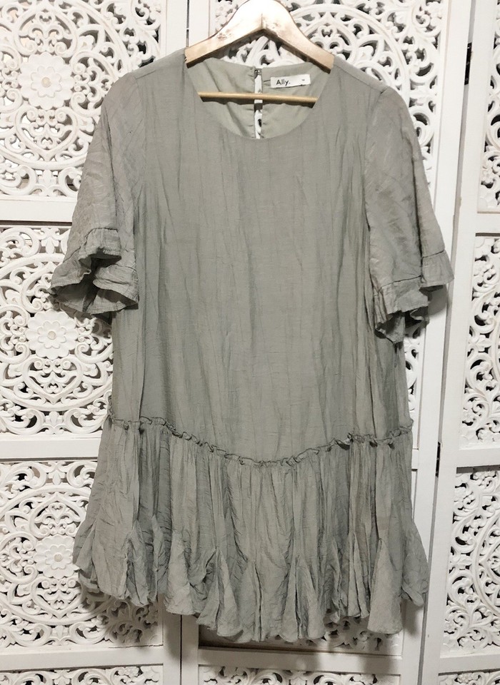 Ally Womans Size 14 Ruffle Tiered Mini Dress Grey/beige Soft Feminine Lined