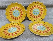 Laurie Gates Melamine Yellow Plates Salad Lunch Moroccan Flower Floral Scalloped