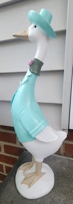 New ''Martha Stewart'' Duck Goose Statue In Hat And Shirt. 18'' Tall. 4x