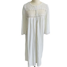 Christian Dior Vintage White Lace Nightgown   1960s/70s Small