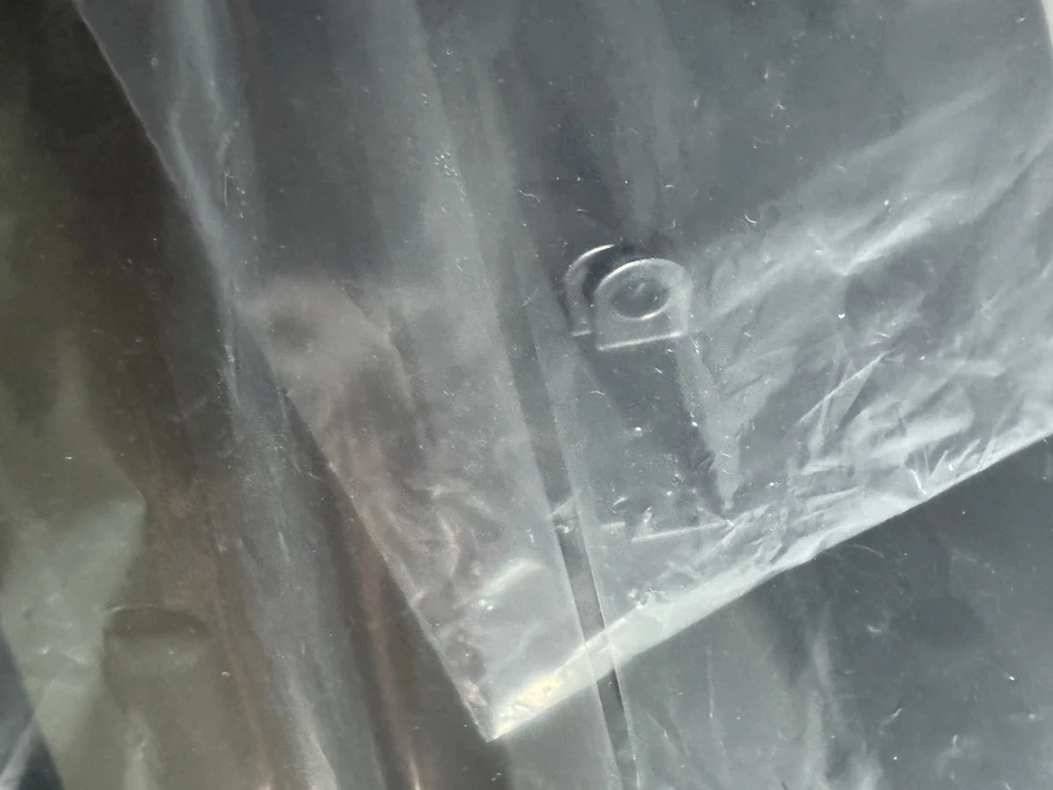 Nuevo de Lote Antiguo WeatherTech Techo Corredizo Deflector de Viento Chevrolet Cadillac GMC Leer Desc - 055516 Foto 4 de 4