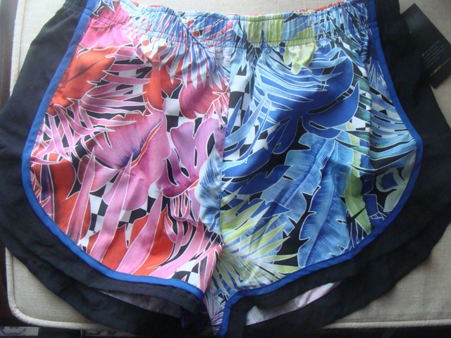 nike tempo floral shorts