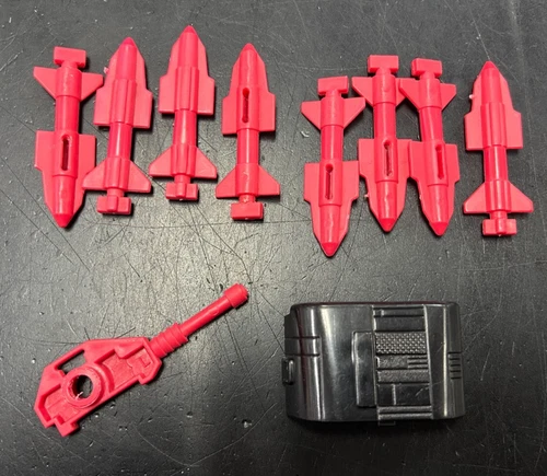 Vintage GI Joe Cobra Vehicle Parts 1987 Sea Ray 8 Missiles Left machine gun +