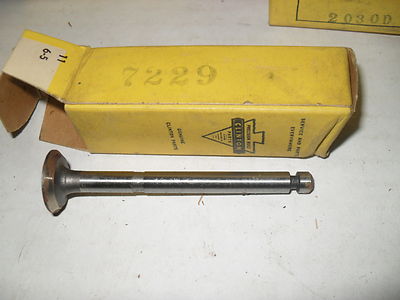 NOS clinton small engine valve 291-5,7229 OEM,vintage clinton motor