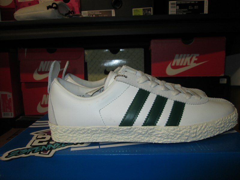 adidas white original trainers