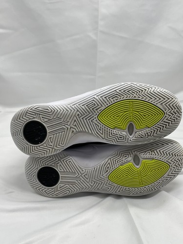 Size 9 - Nike Kyrie Flytrap II Black *condition Inside Top Wear - Picture 6 of 7
