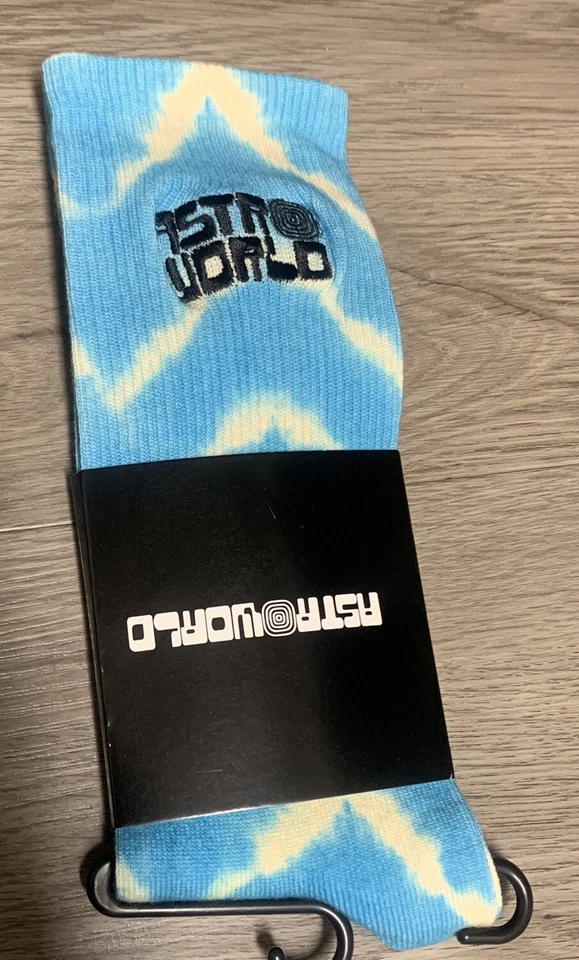 Calcetines Travis Scott Astroworld azul amarillo tie dye Foto 2 de 3