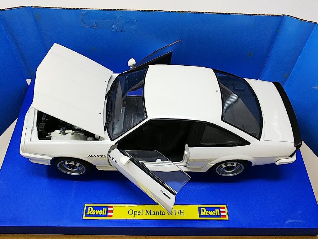 Revell 1/18 Opel Manta GT/E 939245 | eBay
