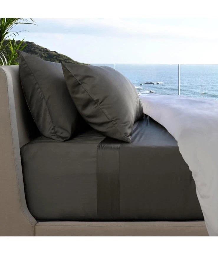 Conjunto de 4 Lençóis de Cetim Cariloha Resort | Ônix | Split King | Viscose | Refrigeração - Imagem 2 de 4