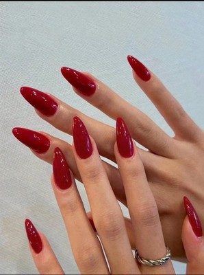 Simple Red Almond Shaped Press On Nails Comes With Glue