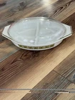 VINTAGE PYREX 1.5 QUART DIVIDED DISH Verde Square Flower clear LID Included