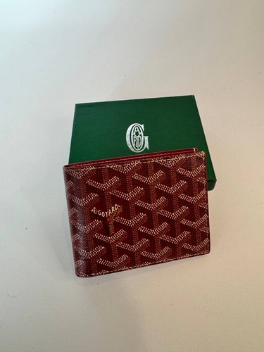Goyard Victoire Wallet Red