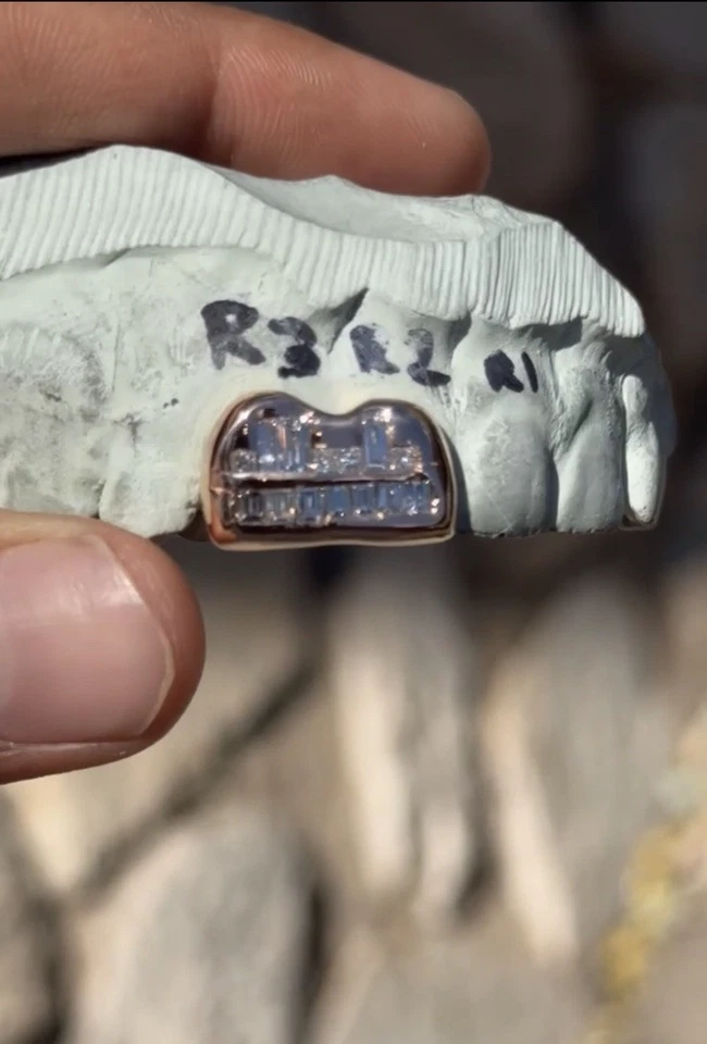 Grillz 14K Rose Gold Si Baguettes/Princess Cut Diamonds , Two Teeth ￼ - Image 2 of 4