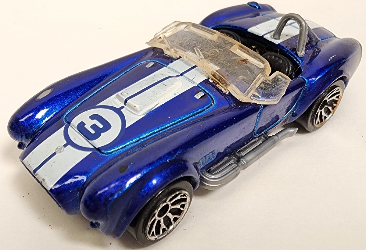 Bang 1/43 Cobra 411 ITALY製 　ミニカー 各色5台 Bang 1/43 Cobra 411 ITALY製 ミニカー 各色5台 Bang 1/43 Cobra 411