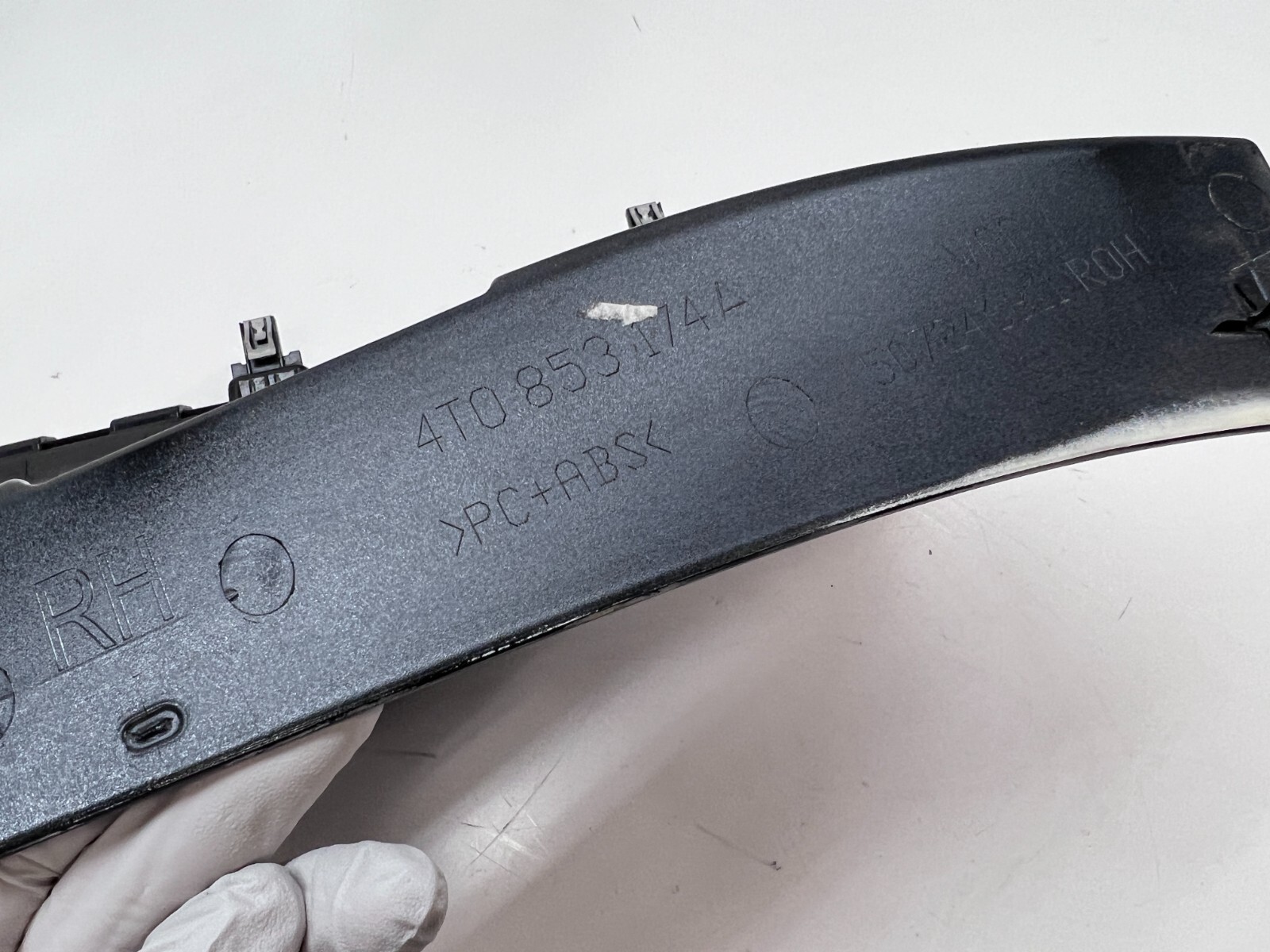 LAMBORGHINI HURACAN LP580 PASSENGER RIGHT RH DOOR JAM PANEL TRIM OEM 4T0853174A