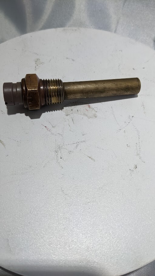 Ferrari 308 engine motor OIL TEMP SENSOR 110664