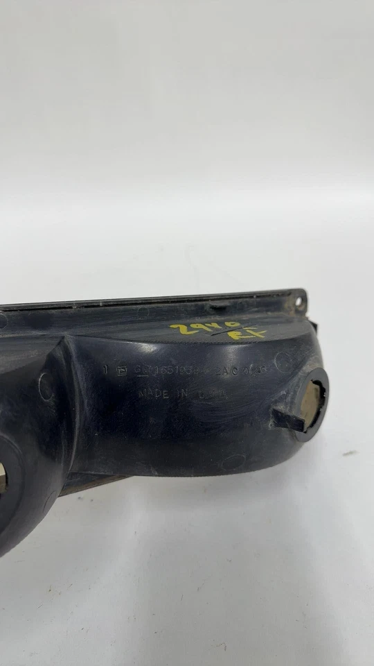 Chevrolet 1500 1994-99 camioneta diestro lámpara de estacionamiento señal de giro 16519394 Foto 4 de 4