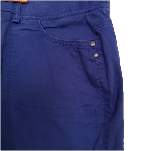 Pantaloncini Gloria Vanderbilt blu royal taglia 12 elastico in vita con passanti per cintura - Foto 3 di 6