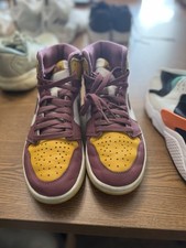 Size 6 - Jordan 1 Retro High OG Brotherhood 2022