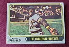 1974 TOPPS BASEBALL CARD MANNY SANGUILLEN #28 PITTSBURG PIRATES  VERY GOOD