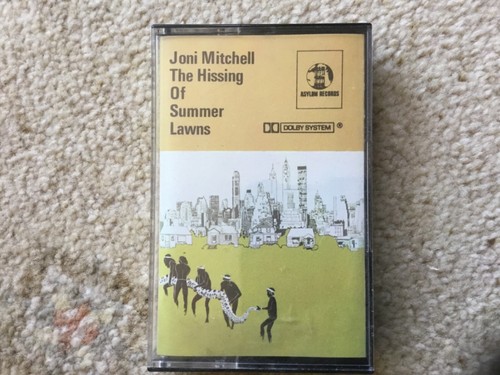 JONI MITCHELL - CASSETTE TAPE NOT CD THE HISSING OF SUMMER LAWNS - Free Postage