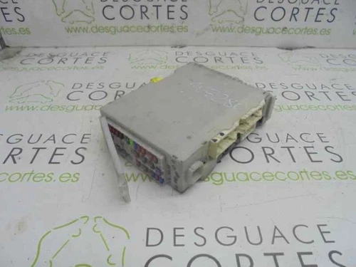 8273047510 Sicherungshalter für TOYOTA PRIUS (ZVW30) Plug-in Hybrid Advance 425448 - Bild 1 von 10