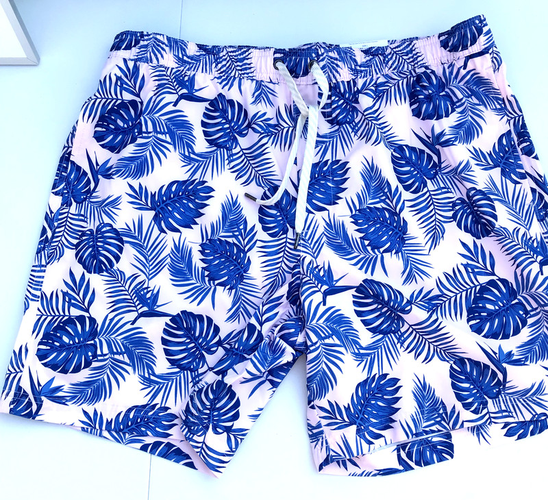 NWT Pale pink/blue leaf tropical print swim trunks shorts - Sonoma mens large
