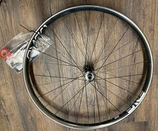 ENVE WS 27.5” AM30 CARBON FRONT WHEEL, TLR, 28H, I9 1/1 15X110 BOOST HUB