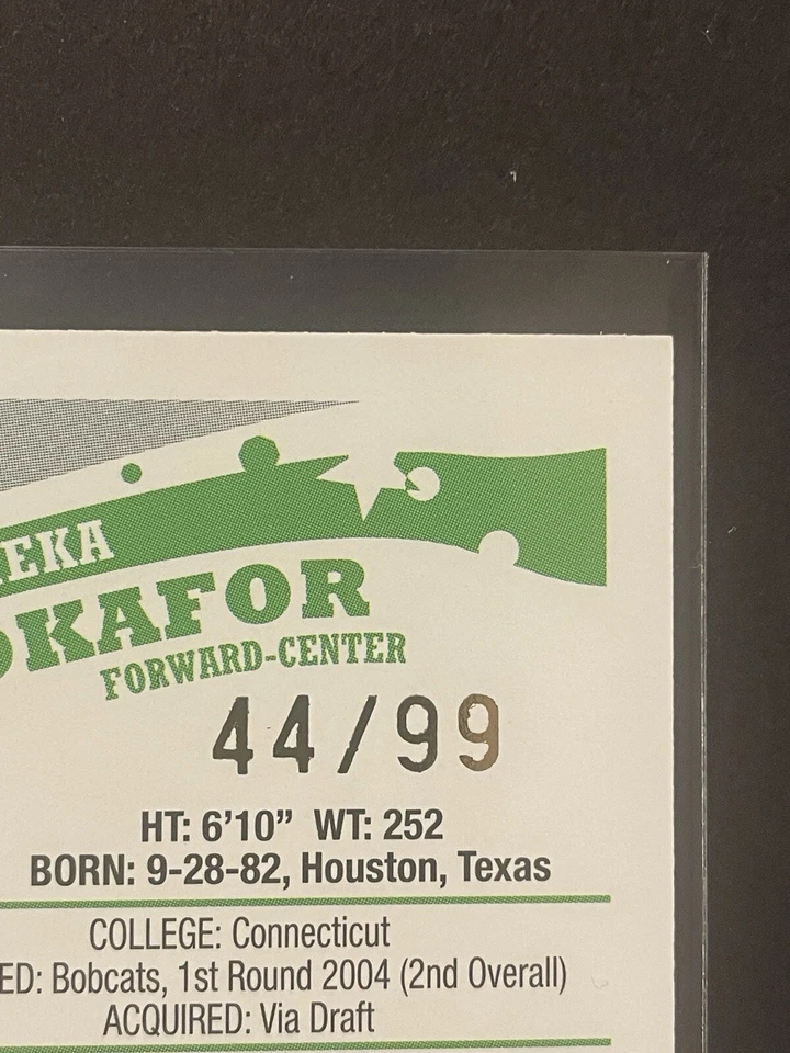 2005-06 Topps Emeka Okafor Gold Parallel/99 Rookie RC Charlotte Bobcats NBA Foto 3 de 3